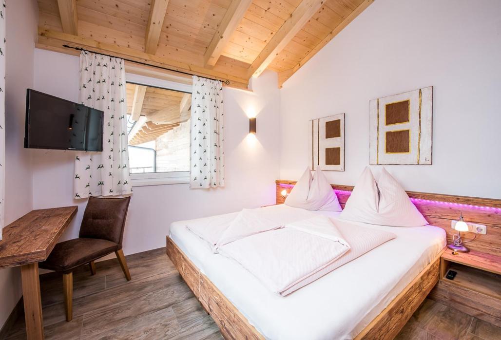 ليوغانغ Stockis Mountaindestillerie - Appartements المظهر الخارجي الصورة