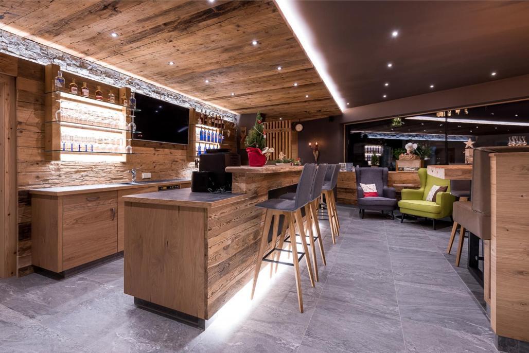 ليوغانغ Stockis Mountaindestillerie - Appartements المظهر الخارجي الصورة